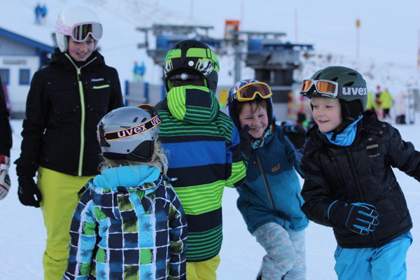 02-1. skikurstag